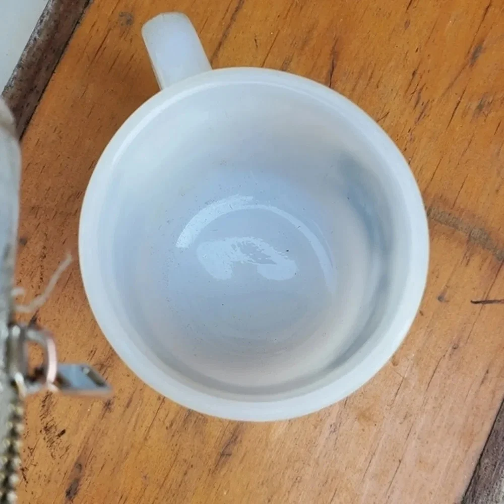 Dykes Beard‎ Elixir milk glass Mug